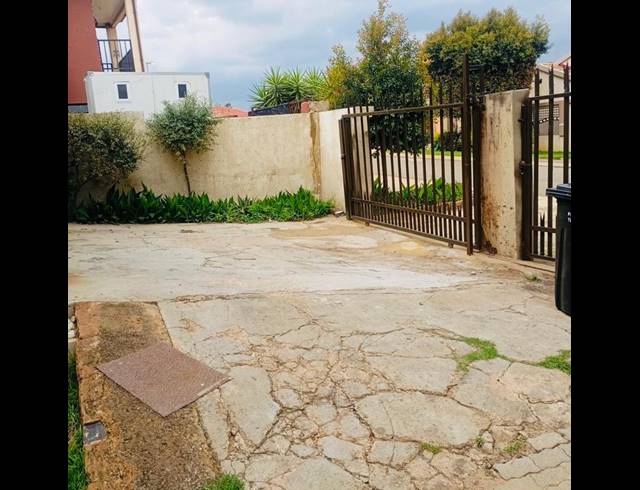 3 BEDROOM PROPERTY TO RENT IN NATURENA EXT 19